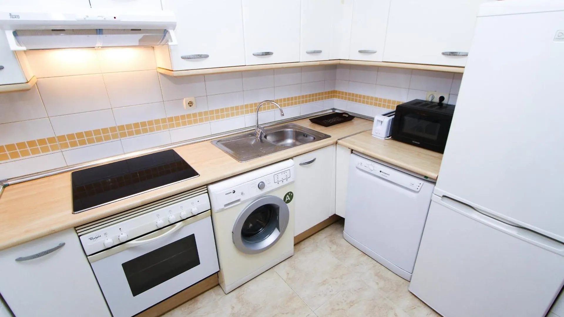 Apartment New Golden 3 Planetcostadorada Salou